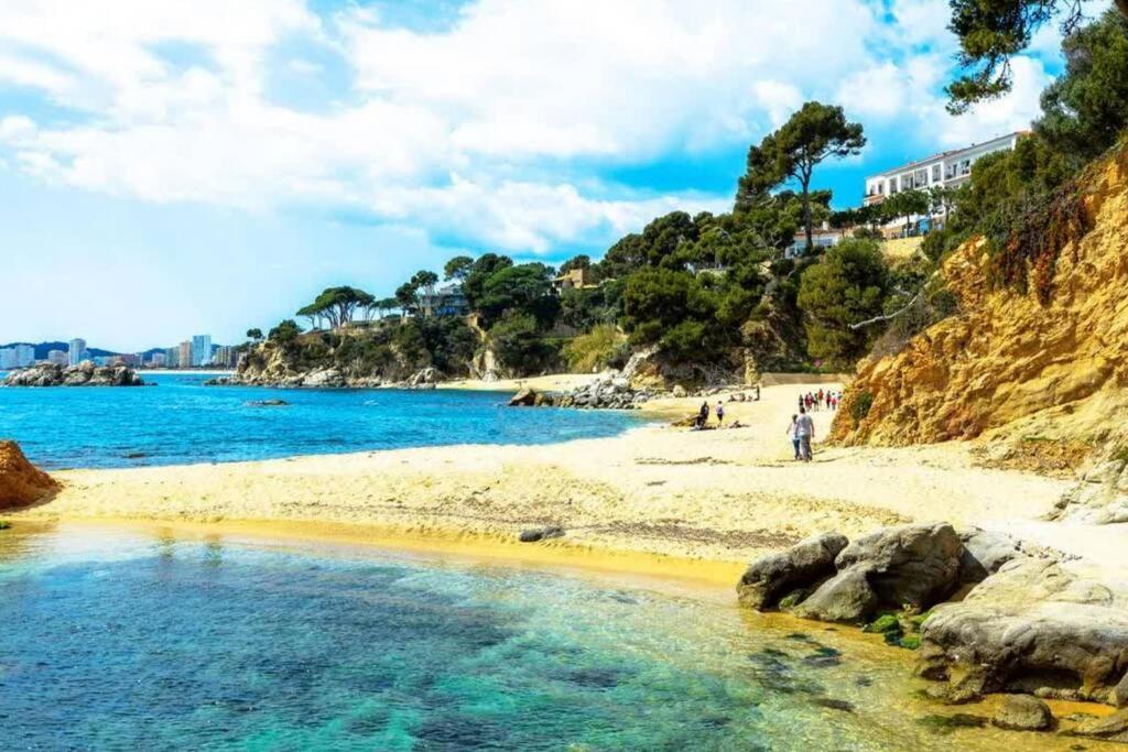 Apartamento En Centro Platja D'Aro Lägenhet Exteriör bild